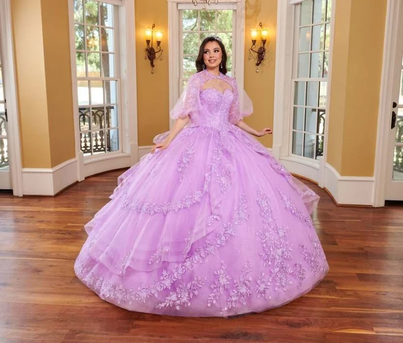 Quinceañera Style image 1