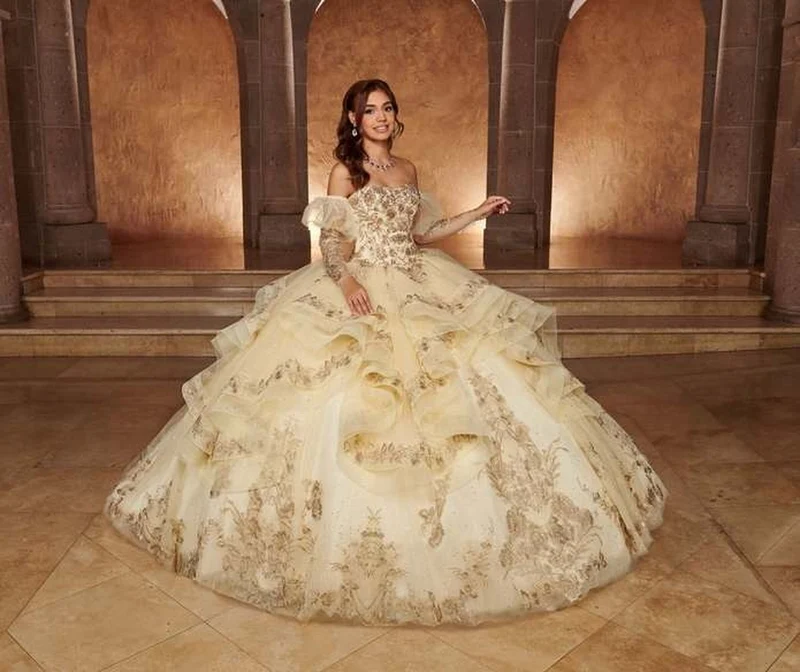 Quinceañera Style image 1