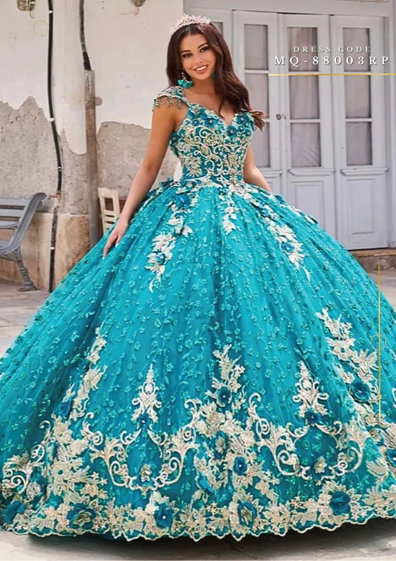 Quinceañera Style image 1