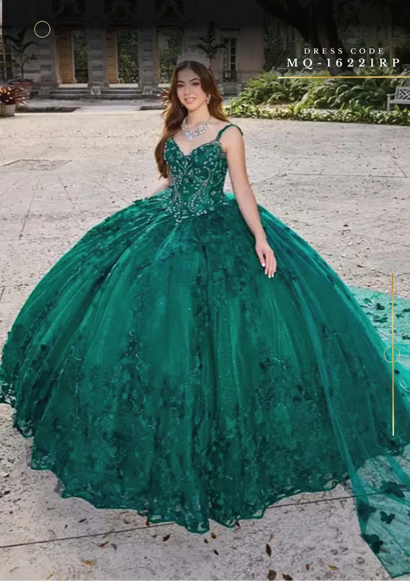 Quinceañera Style image 1
