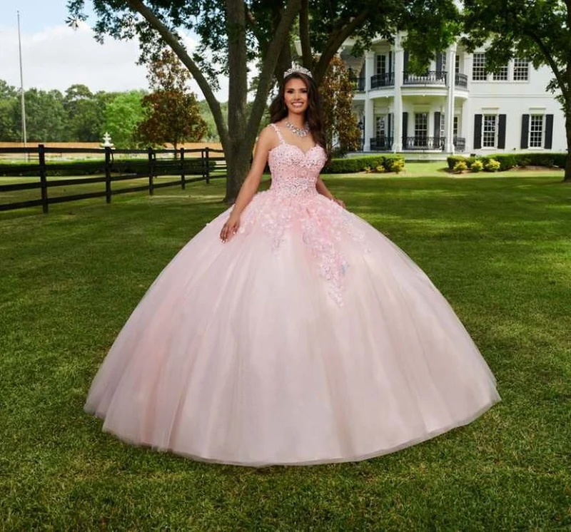 Quinceañera Style image 1