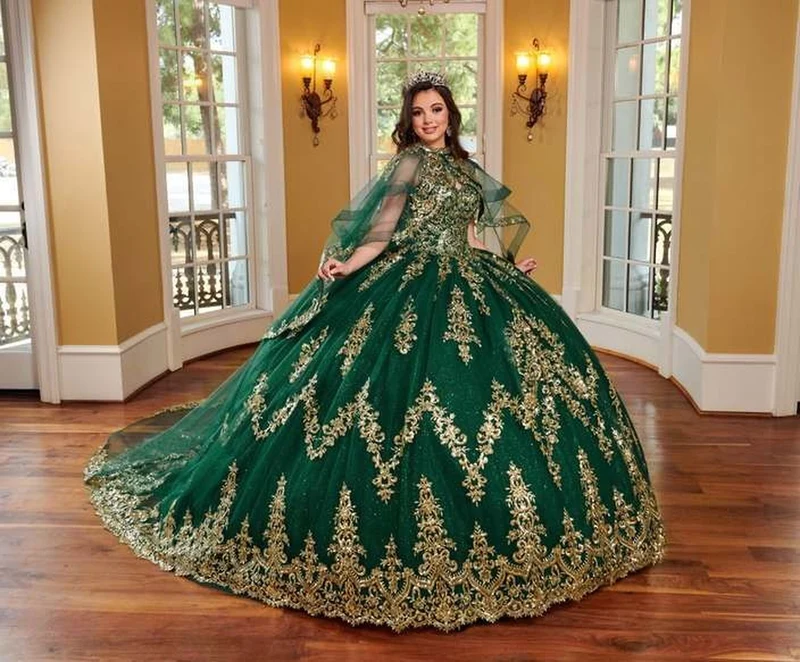 Quinceañera Style image 1